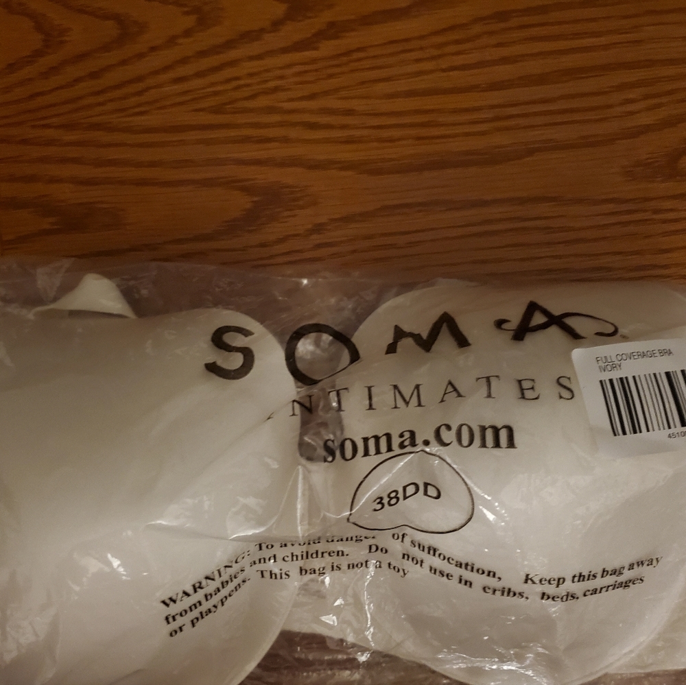 Soma Vanishing Back bra. NWT color Ivory - Picture 3 of 3